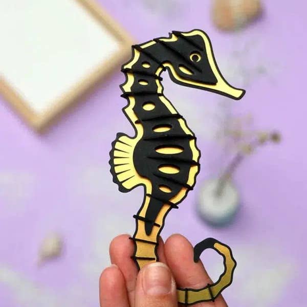 Papier Plume - Wholesale DIY Craft Kit - Paper Seahorse