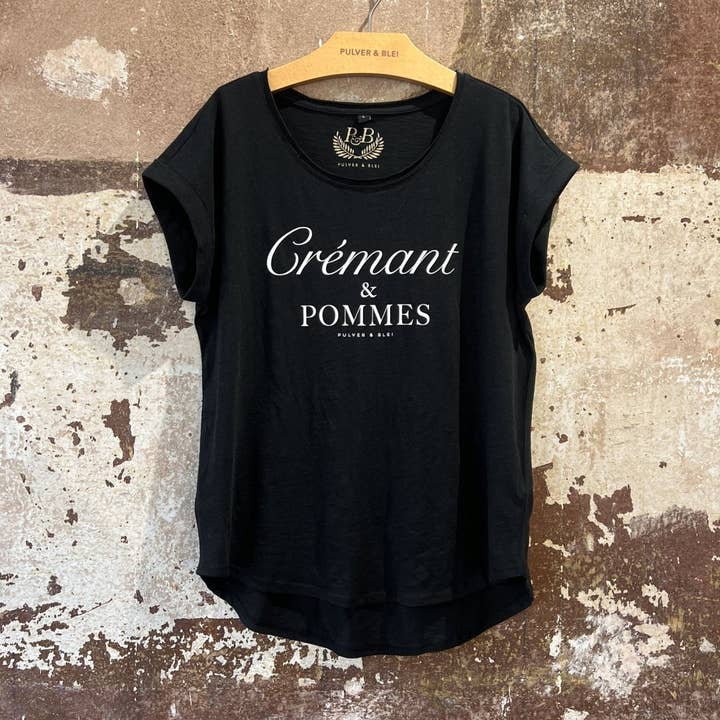 Crémant & Pommes - T-shirt de mode noir pour la vente par Pulver Blei