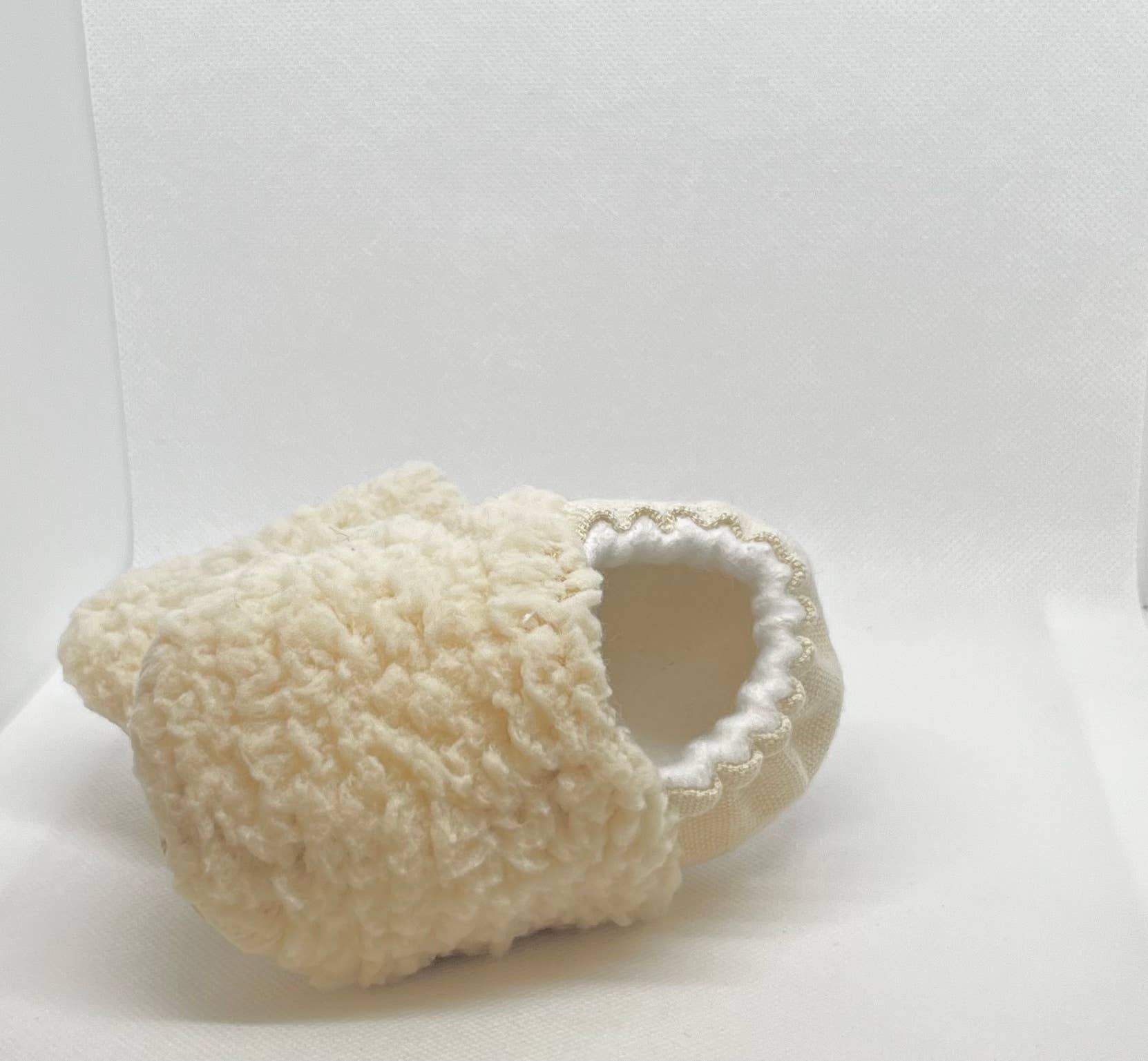 SoftSoul Footwear INC - Wholesale Slippers - Baby - Baby Bear Faux Fur Slippers2