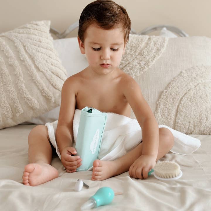 Nenina & Co – wholesale Necessär - Dam – Babytoalettsats för hygien från Nenina & Co6