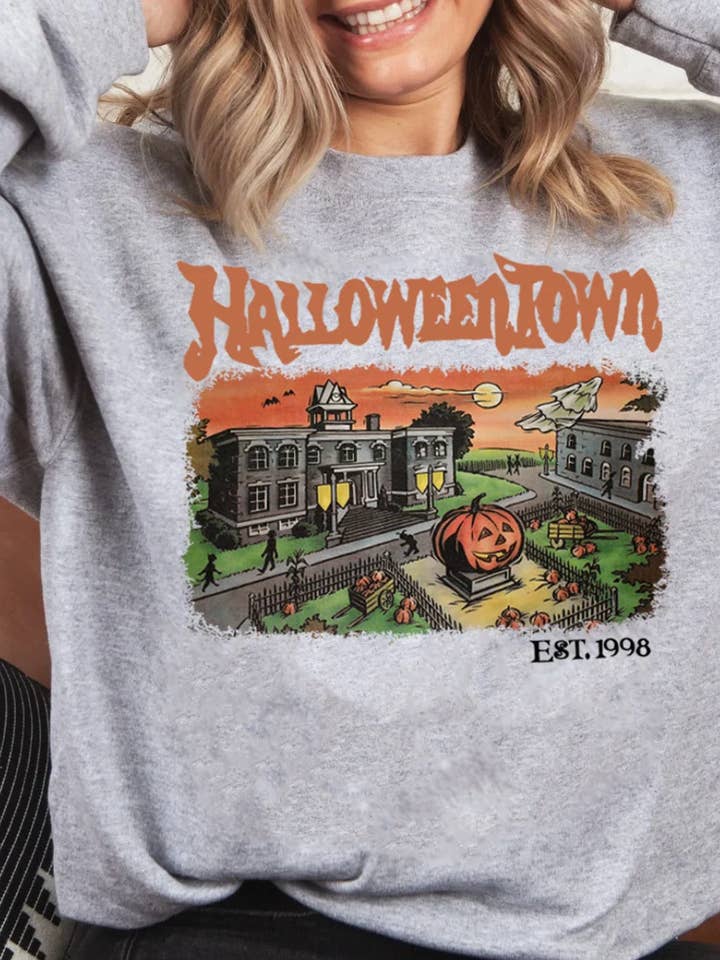 Felpa girocollo Halloweentown per la vendita all'ingrosso da parte di 1989 Co.