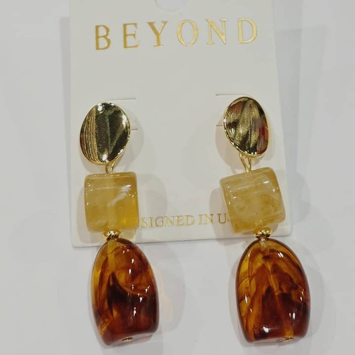 MBRG Resin Drop Earrings E-19911 for wholesale on Faire1