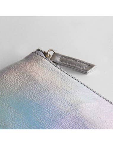 STAR WAY, S.L. - Wholesale Toiletry Bag - Women's - New iridescent toiletry bag 1