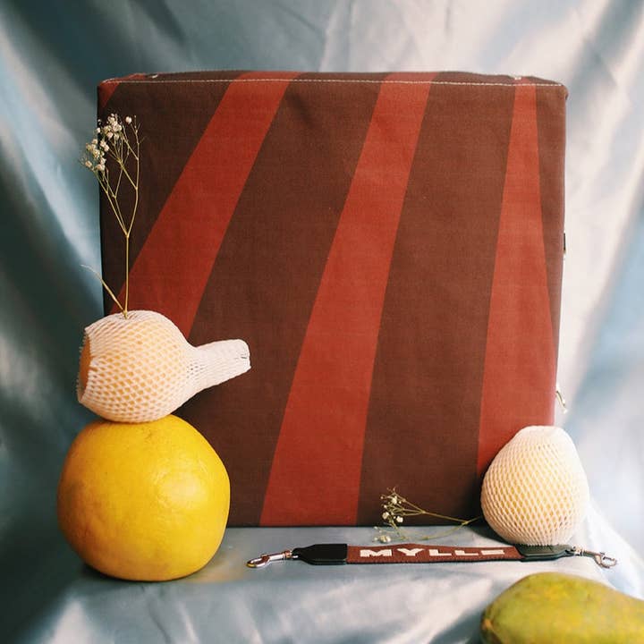 Merlot Curves Hot Seat for engroshandel hos Mylle