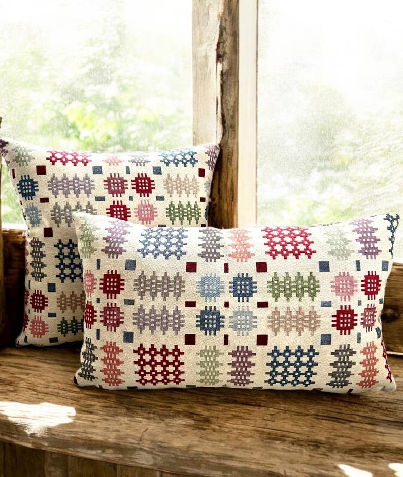 Moose & Co – wholesale Chair cushion – Cream rainbow Welsh Tapestry Blanket design Square Cushion 3