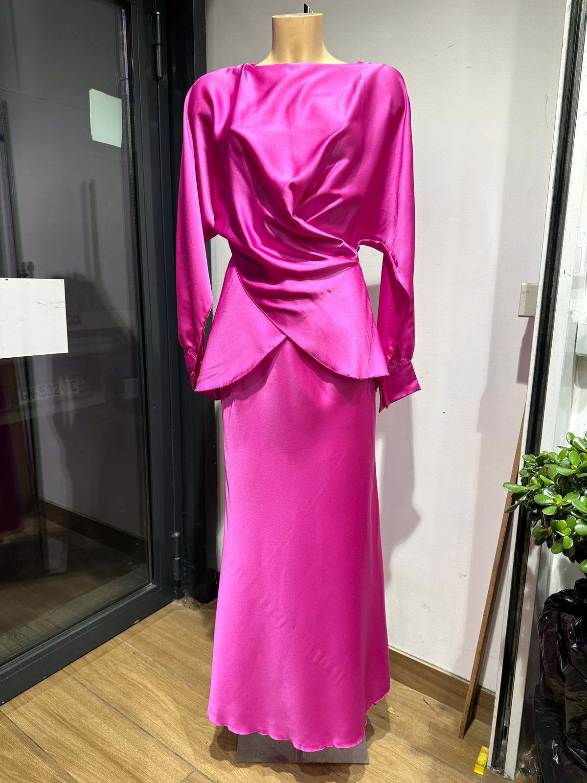 LORIANE - Wholesale Top & Skirt Set - Women's - 10522 one size long top + skirt set8