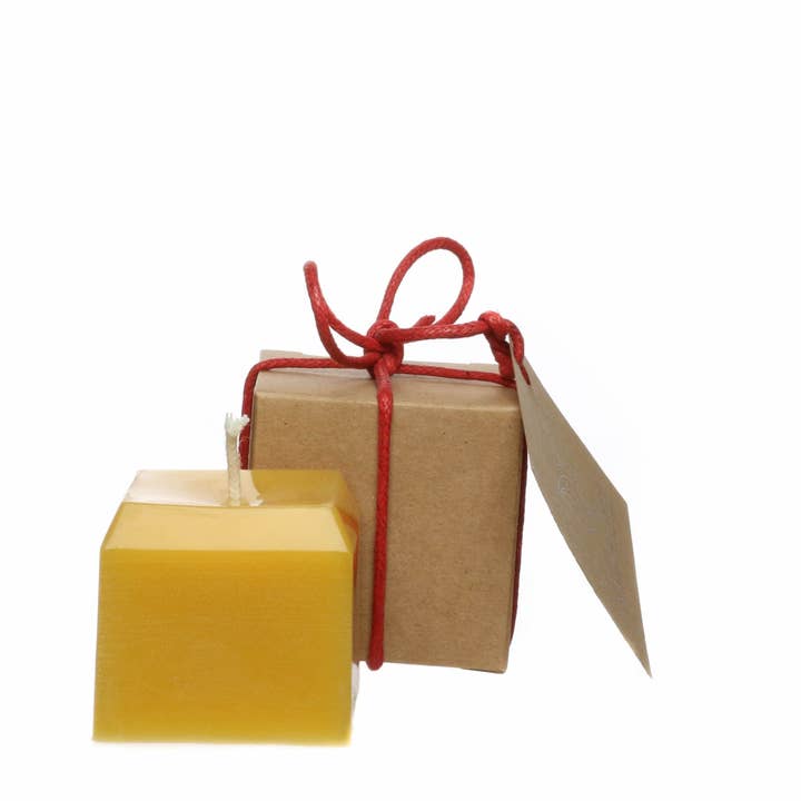 Candela in pura cera d'api 1,75 x 1,75" ~15 ore per la vendita all'ingrosso da parte di Natural Way Products