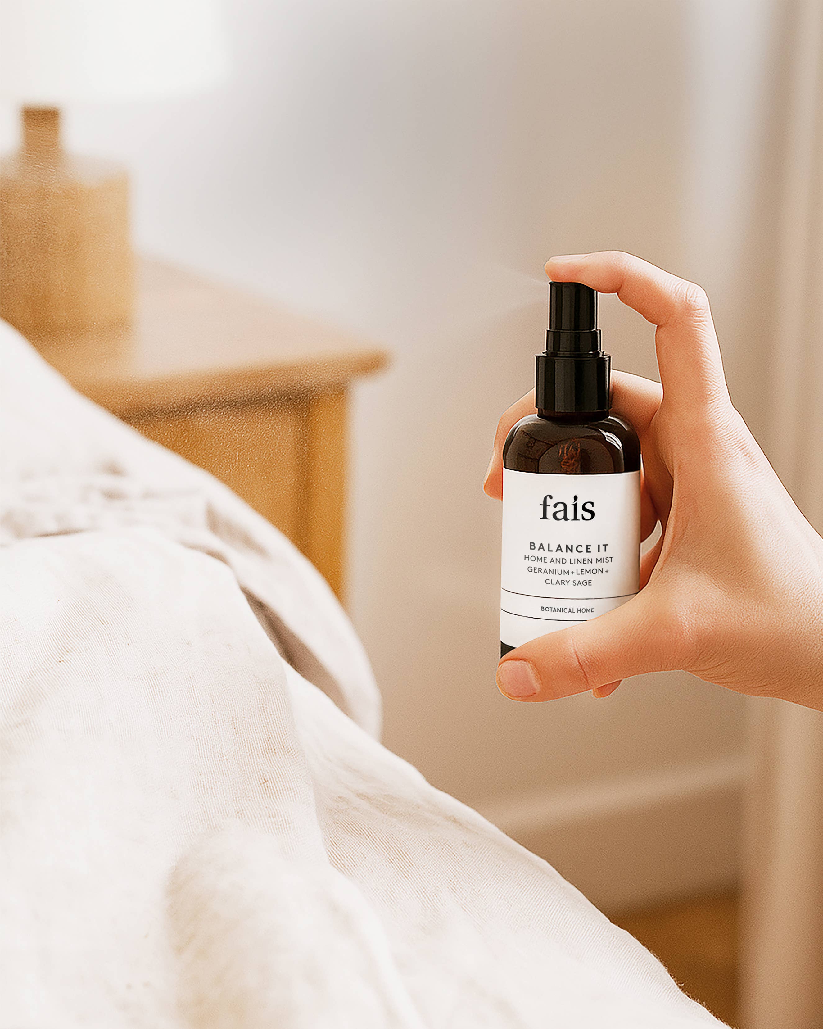 Fais - Vendita all'ingrosso Spray per tessuti e ambienti - Nebbia di Lino al Geranio e Limone – Spray per la Casa con 10% di Olio Essenziale4