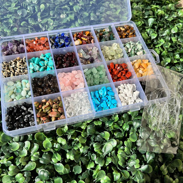 The Bead Bazaar - Wholesale Beads - 24 Crystal Healing Gemstone Chip Beads Kit, Chakra Natural G