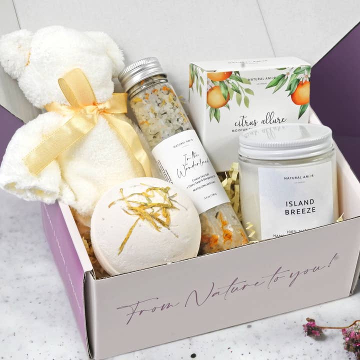 Natural Amor LLC - Wholesale Bath & Body Set - Hygge Spa Gift for Women/ Men