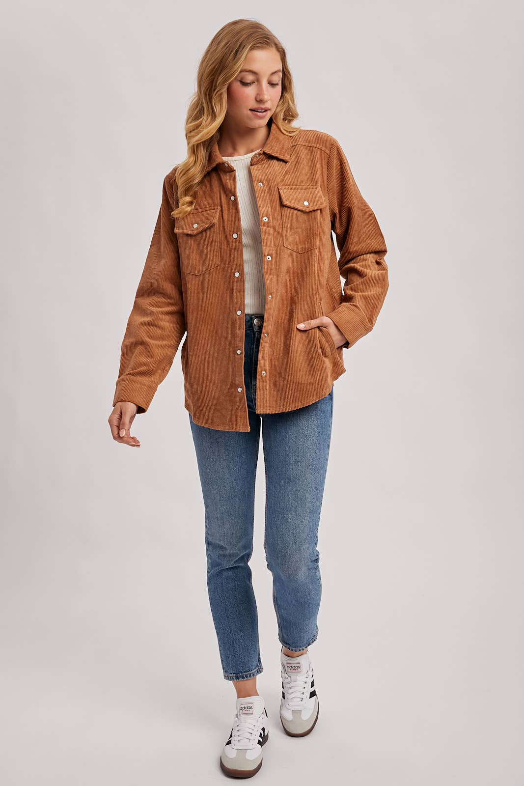 Bluivy – wholesale Shirt Jacket/Shacket - Women’s – CORDUROY BUTTON DOWN SHACKET WITH POCKETS8
