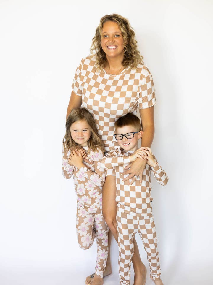 DUNE | CONJUNTO CORTO PARA MUJERES para venta al por mayor de Belle & bros