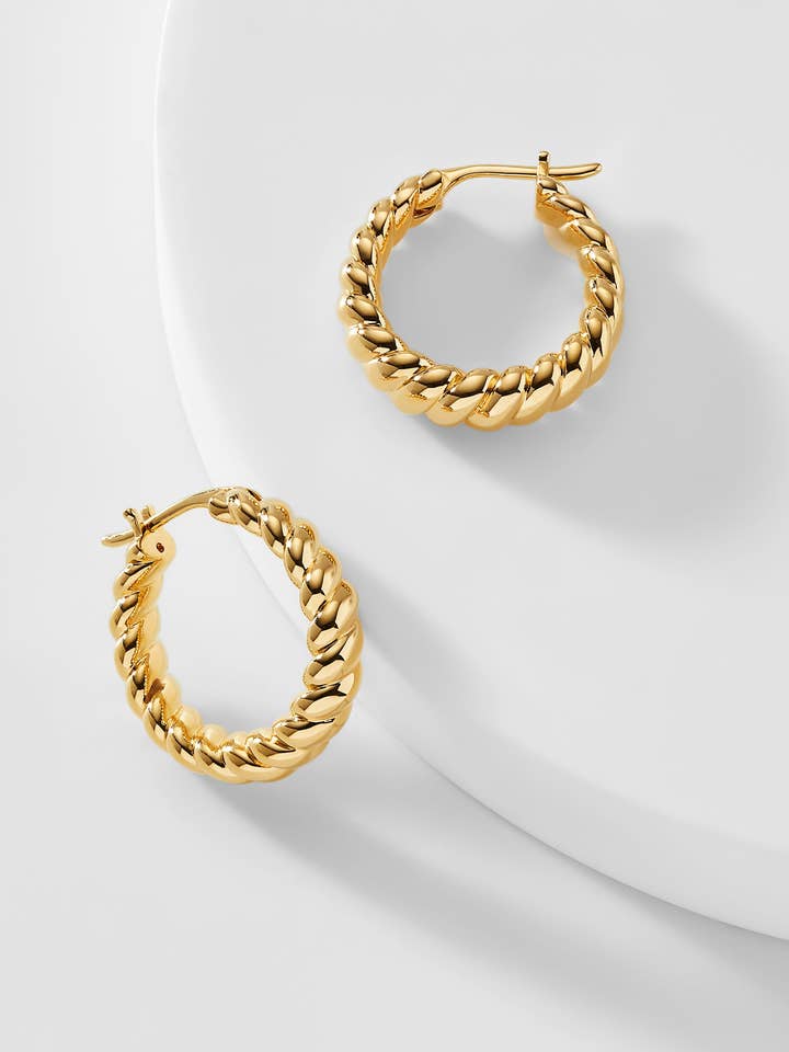 GOUDEN UUR DRAAI OORRINGEN voor wholesale door NADRI