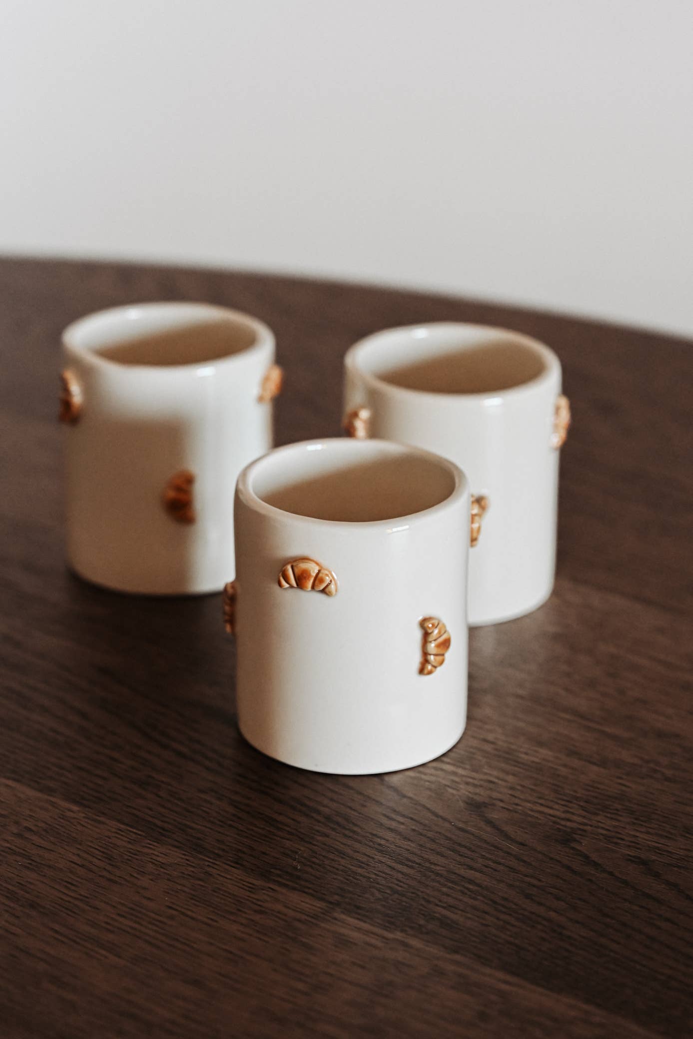 Studio ÜM - Vente Tasse à café - Tasse en céramique avec décor croissant1