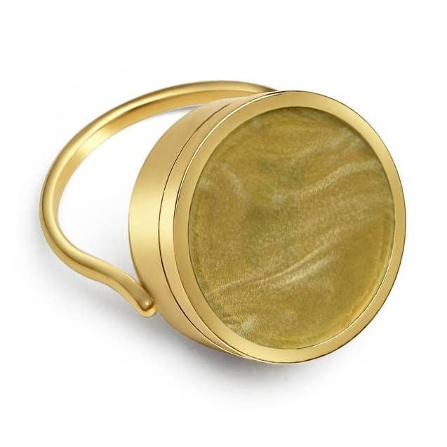 Lacey Lip Balm Ring in 14K Gold for wholesale by Get Balmy - USA