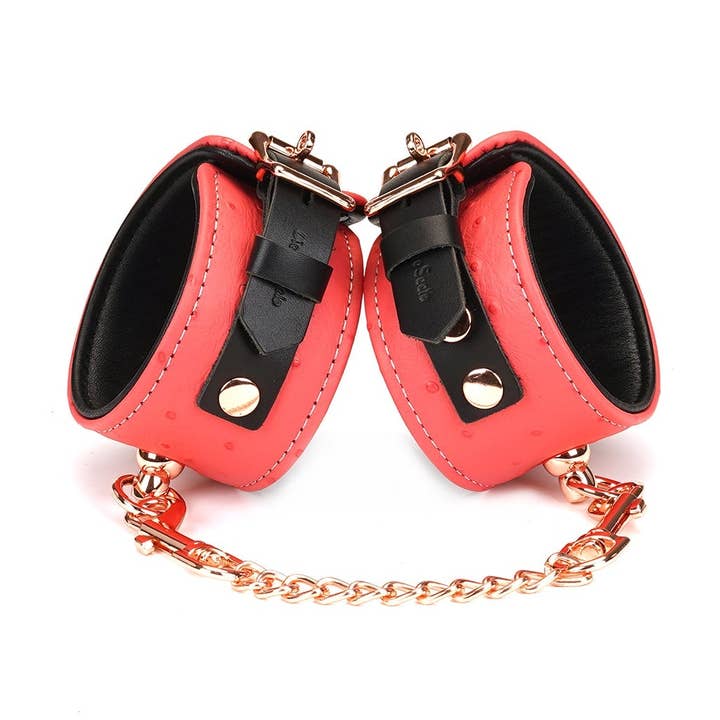 Angel's Kiss roze leren polsboeien met vergrendelingssluiting voor wholesale door Liebe Seele