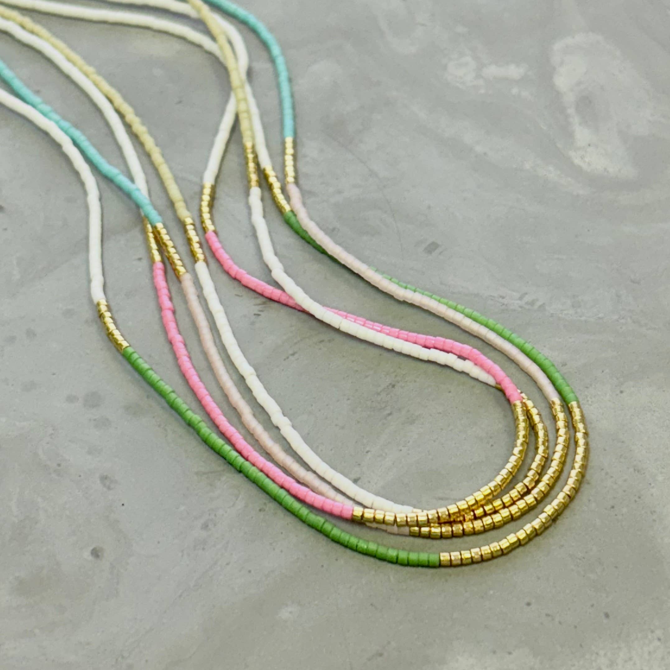 The Silver Wren - Vente Collier de perles - Collier en perles Lithe - Choisissez votre couleur9