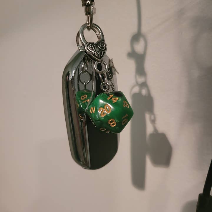 Con-Quest Crafts - Vendita all'ingrosso Portachiavi - Unisex - Ciondoli con Fermaglio D20 - Portachiavi / Tiretti per Cerniere - Dadi TRPG