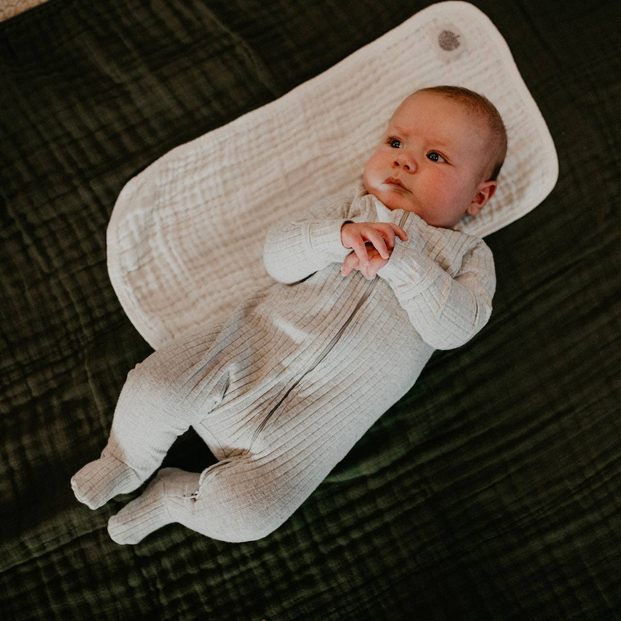 Parker Baby Co. - Wholesale Burp Cloth Set - Baby - White Set - Muslin Burp Cloths (4 Pack)2