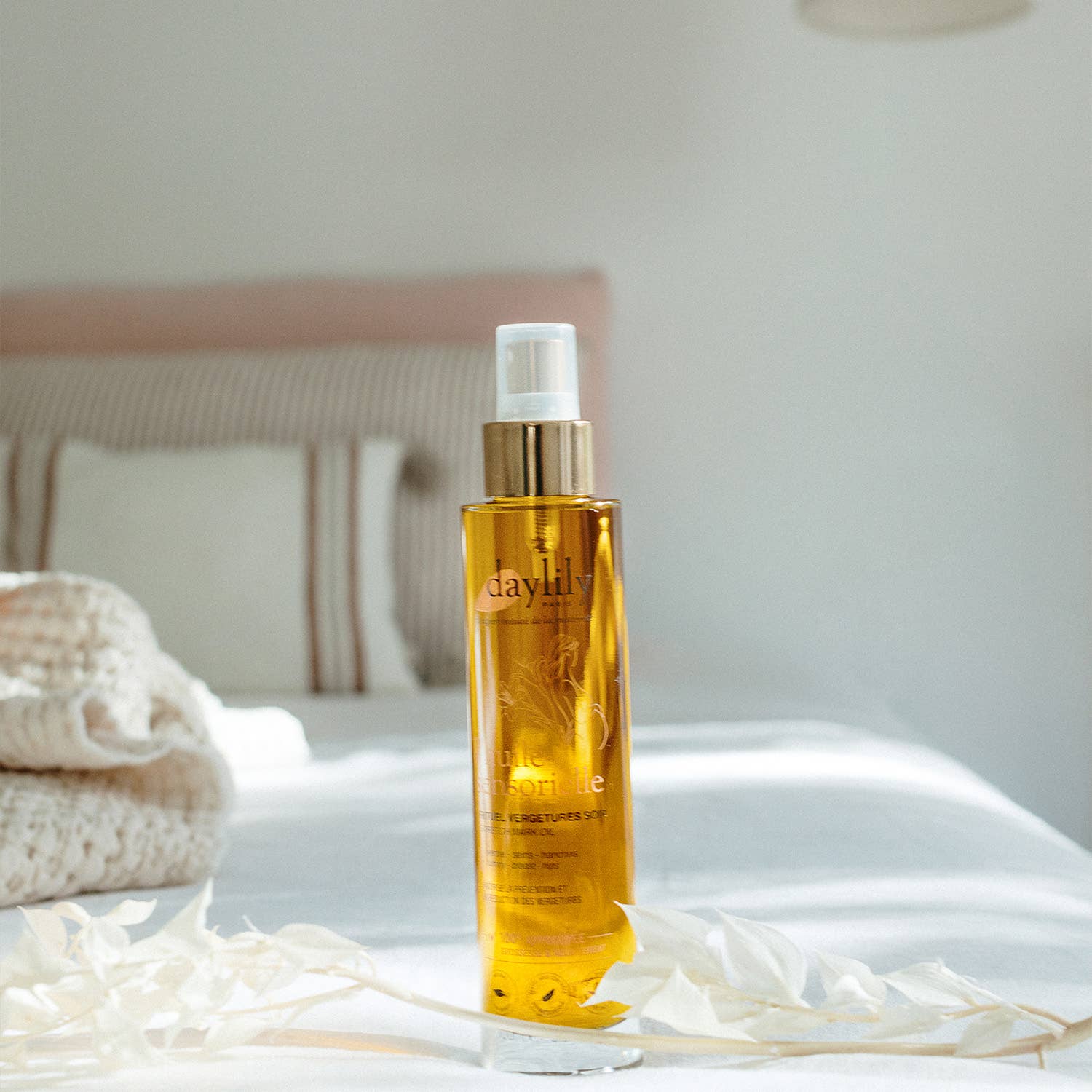 Daylily Paris - Vente Huile et beurre pour le ventre – maternité - L'Huile Sensorielle - Huile sèche anti-vergeture3