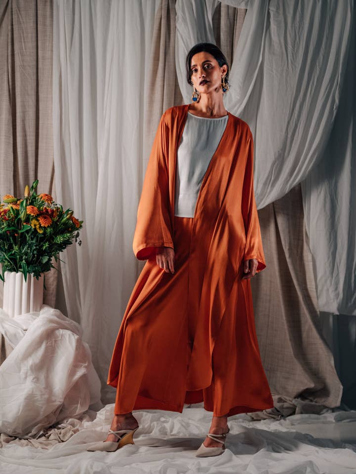 Il Kimono Dune Wrap - Vendita all'ingrosso - Seta Vegana per la vendita all'ingrosso da parte di Guru