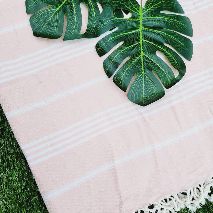 EBRU Home - Wholesale Beach Towel - Beach Towel, Easy Dry Easy fold Sand Free towels2