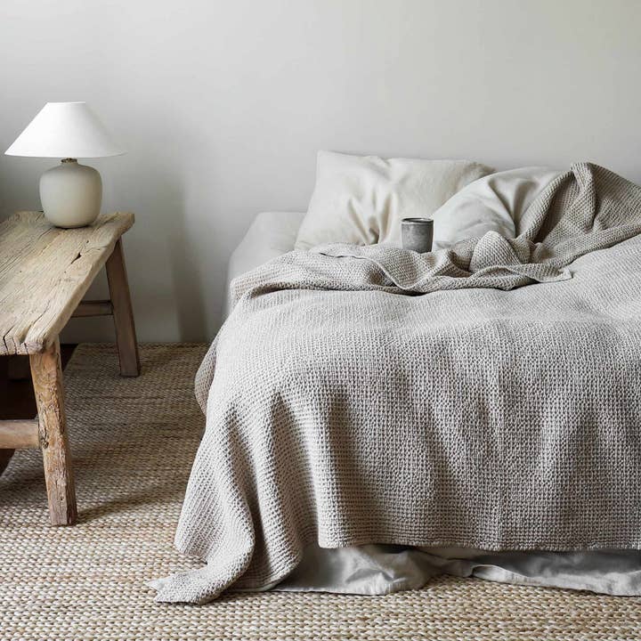 Tell Me More - Wholesale Throw Blanket - Miro blanket 260x260 cm