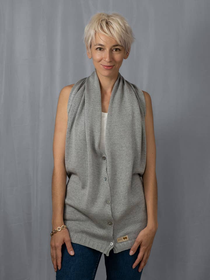 Lana Bambini – wholesale Cardigan – Women’s – The Pelerine5