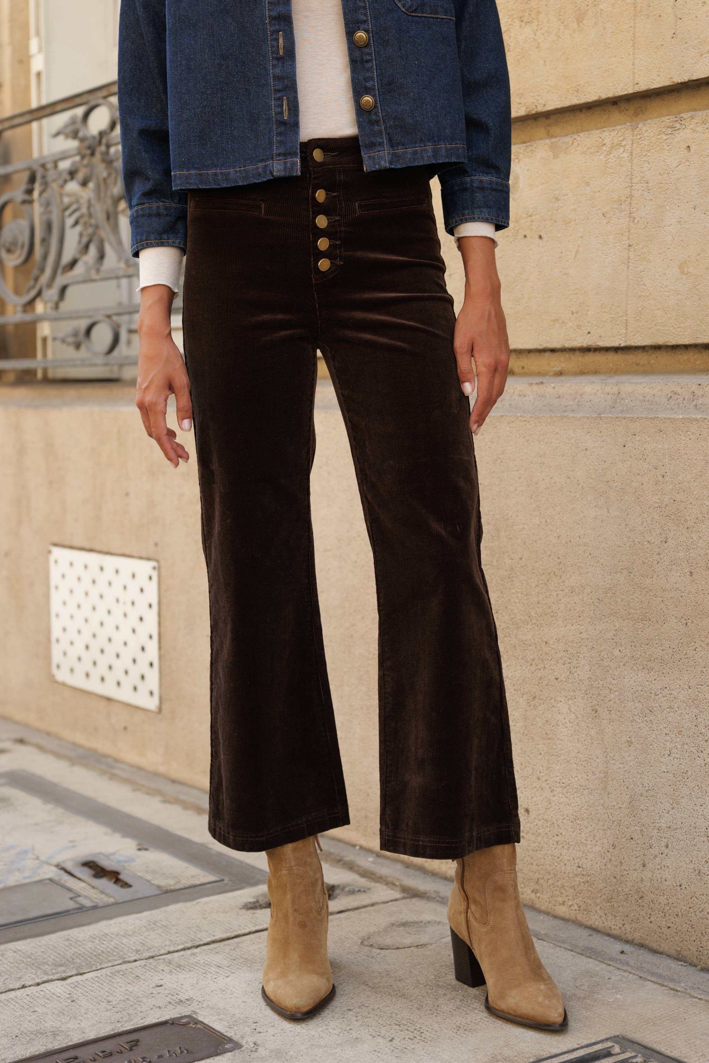 Oraije Paris – wholesale Pants – Women's – Valentina wide velvet pants42