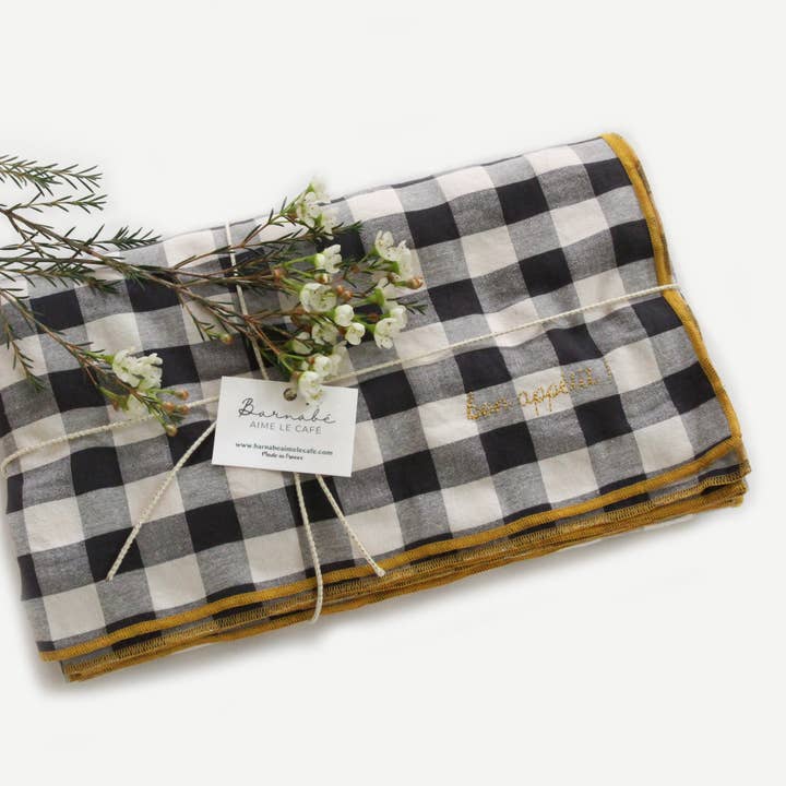 BARNABÉ AIME LE CAFÉ - Wholesale Tablecloth - Checkered gingham embroidered tablecloth for festive table!0