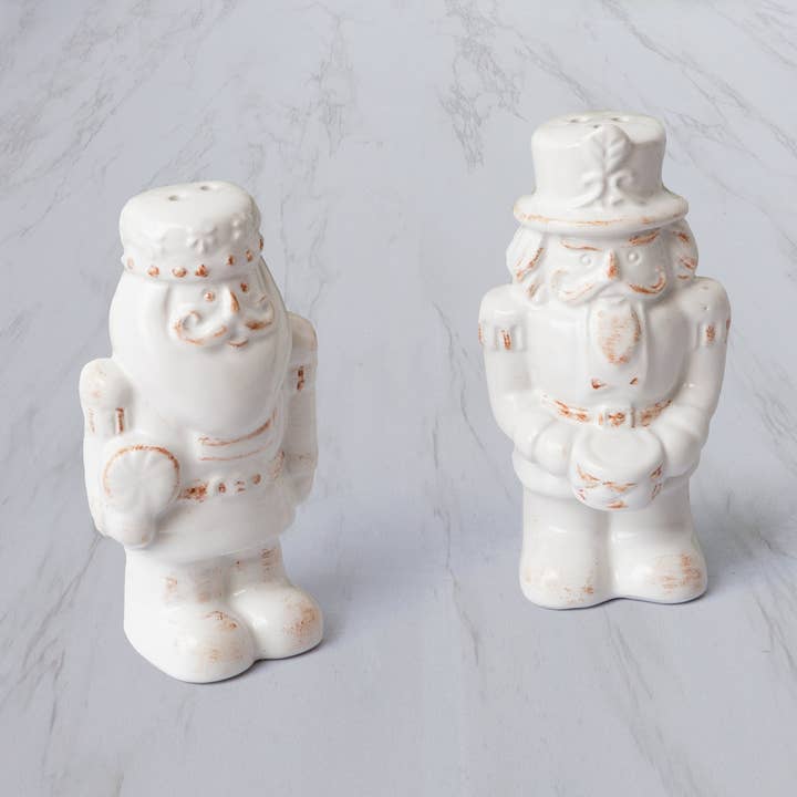 Audrey's Home & Gift - Wholesale Salt & Pepper Shaker Set - Nutcracker Salt And Pepper Shakers (Pair)0