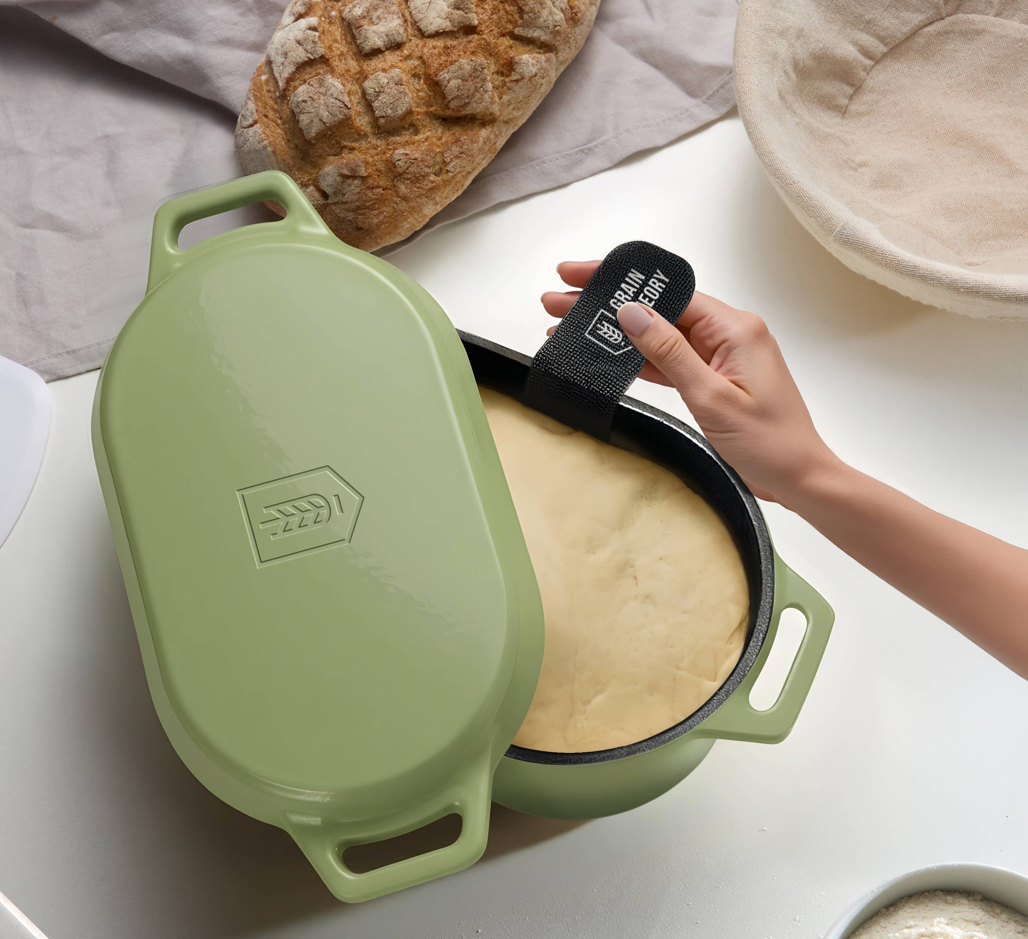 Kook - Wholesale Cooking Pot - Kook Dutch Oven with Lid, Enameled Cast Iron, 3.4 qt8