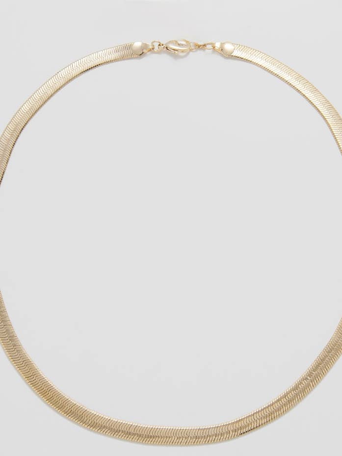 Collier à chevrons pour la vente par Tramps+Thieves