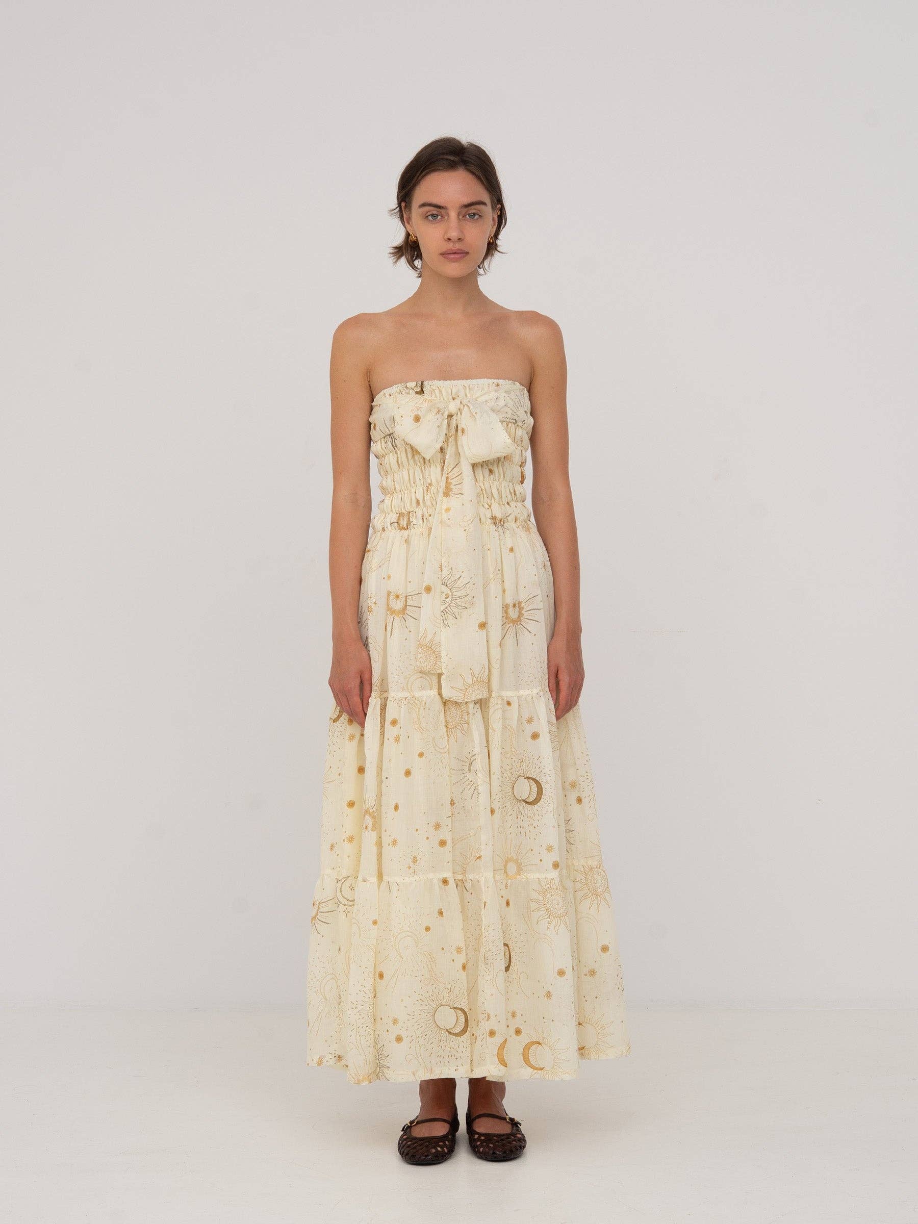 CARMEN SAYS - Wholesale Dress - Women's - Vestido maxi con estampado de sistema solar de Grace1