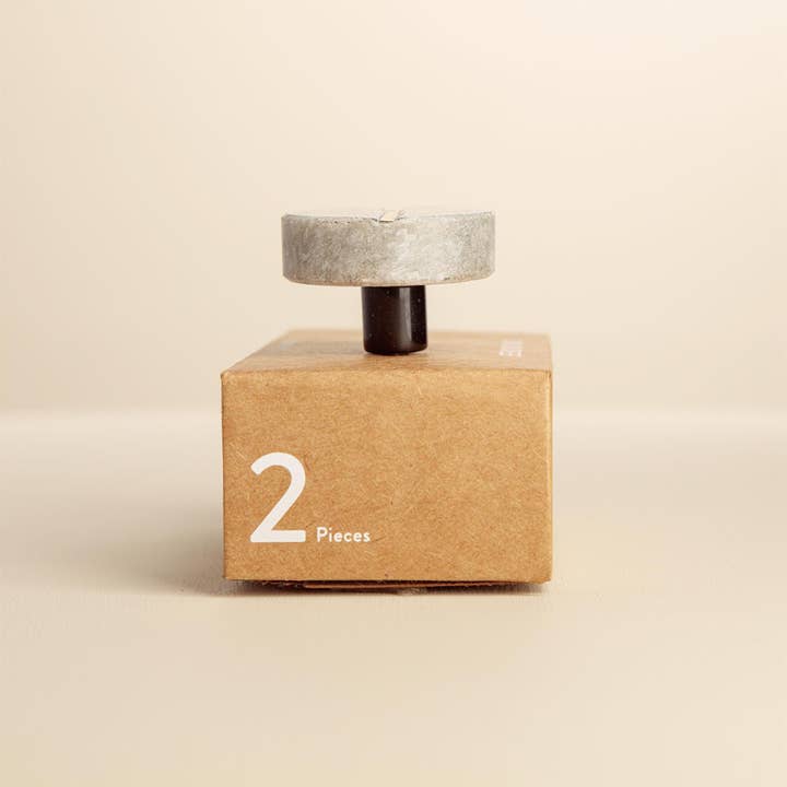 Chickidee – wholesale Knob/pull – Nyra Blue Stone Brass Oval Drawer Knobs2