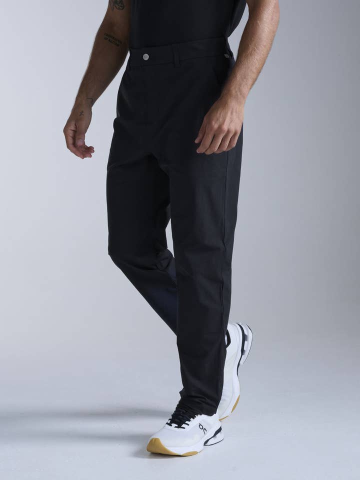 Signature Hybrid Pants for wholesale by 2XU