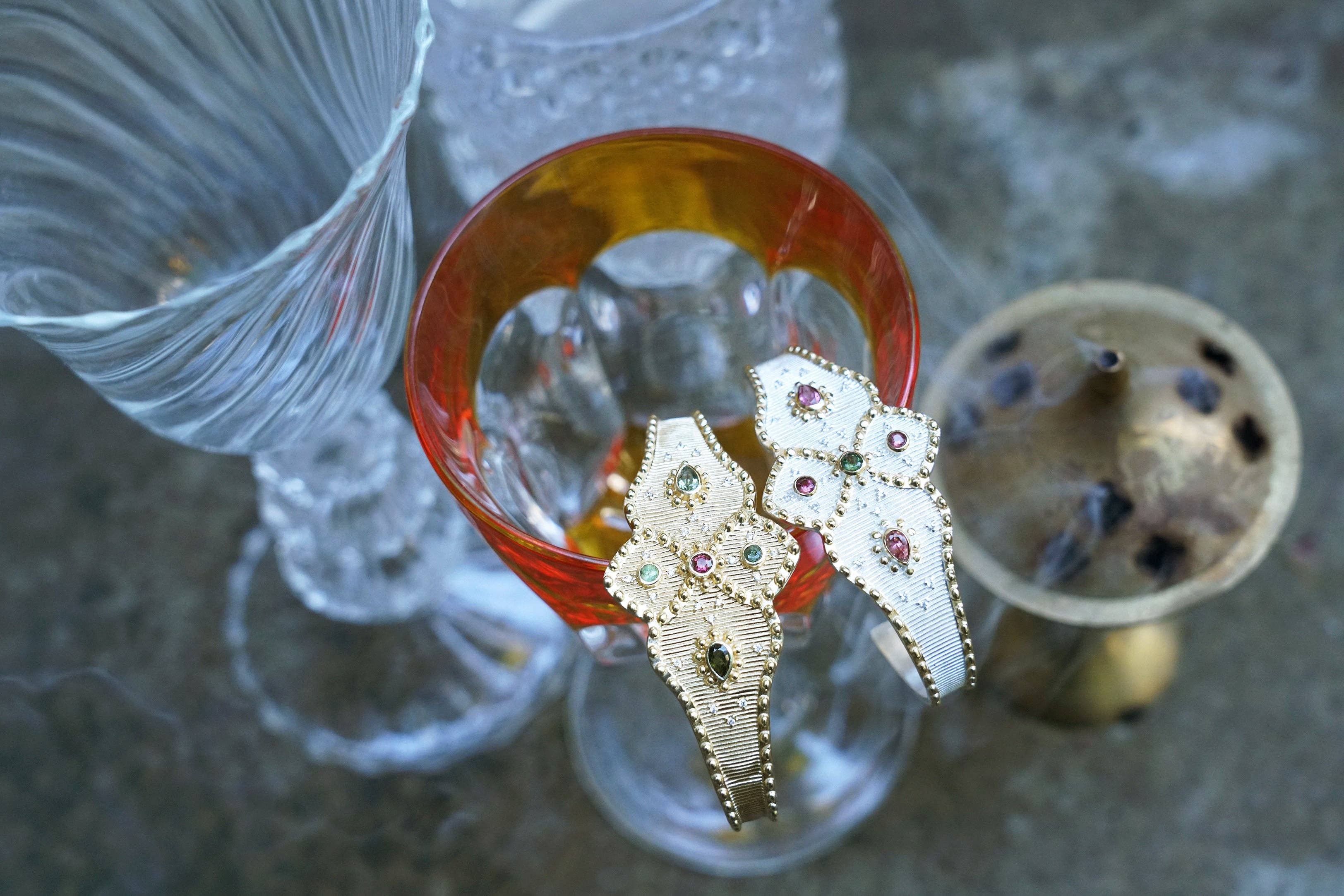 DIAPERIS - Wholesale Cuff Bracelet - ALTHEA GOLD GREEN TOURMALINE BRACELET1