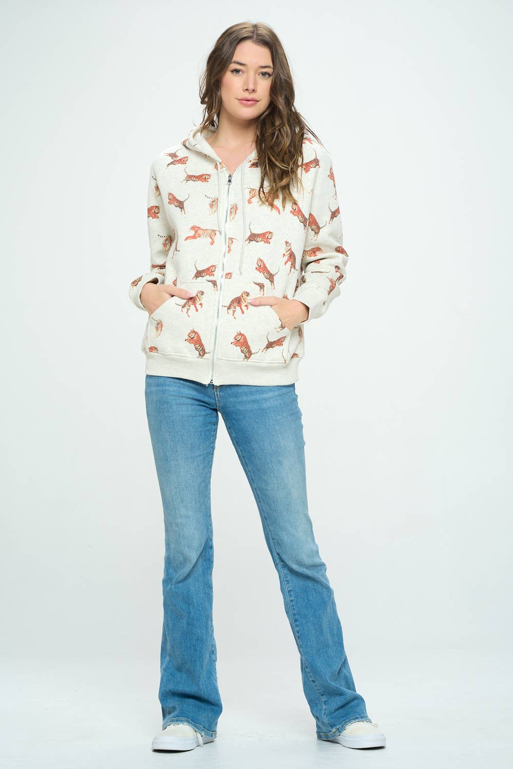 SM WARDROBE – Hoodie – Mulher por atacado – TIGRE ALL OVER PRINT ZIP UP CAPUZ5