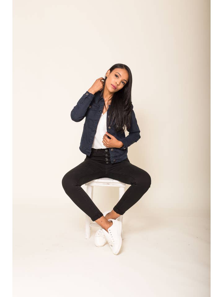 Nina Carter - Wholesale Jacket - Women's - Stretch fitted jacket Color J212A108