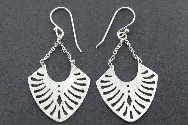 Makers & Providers - Wholesale Dangle earrings - Zulu Chain Earring
