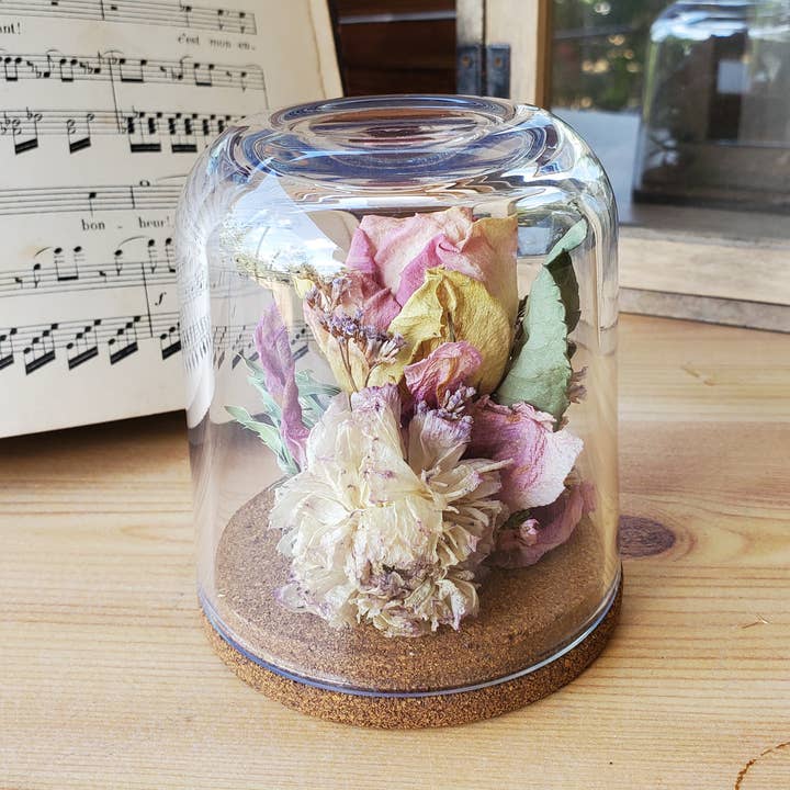 A'Rt VEGETAL CREATION - Wholesale Dried/Pressed Flowers - Dried flowers under a bell6