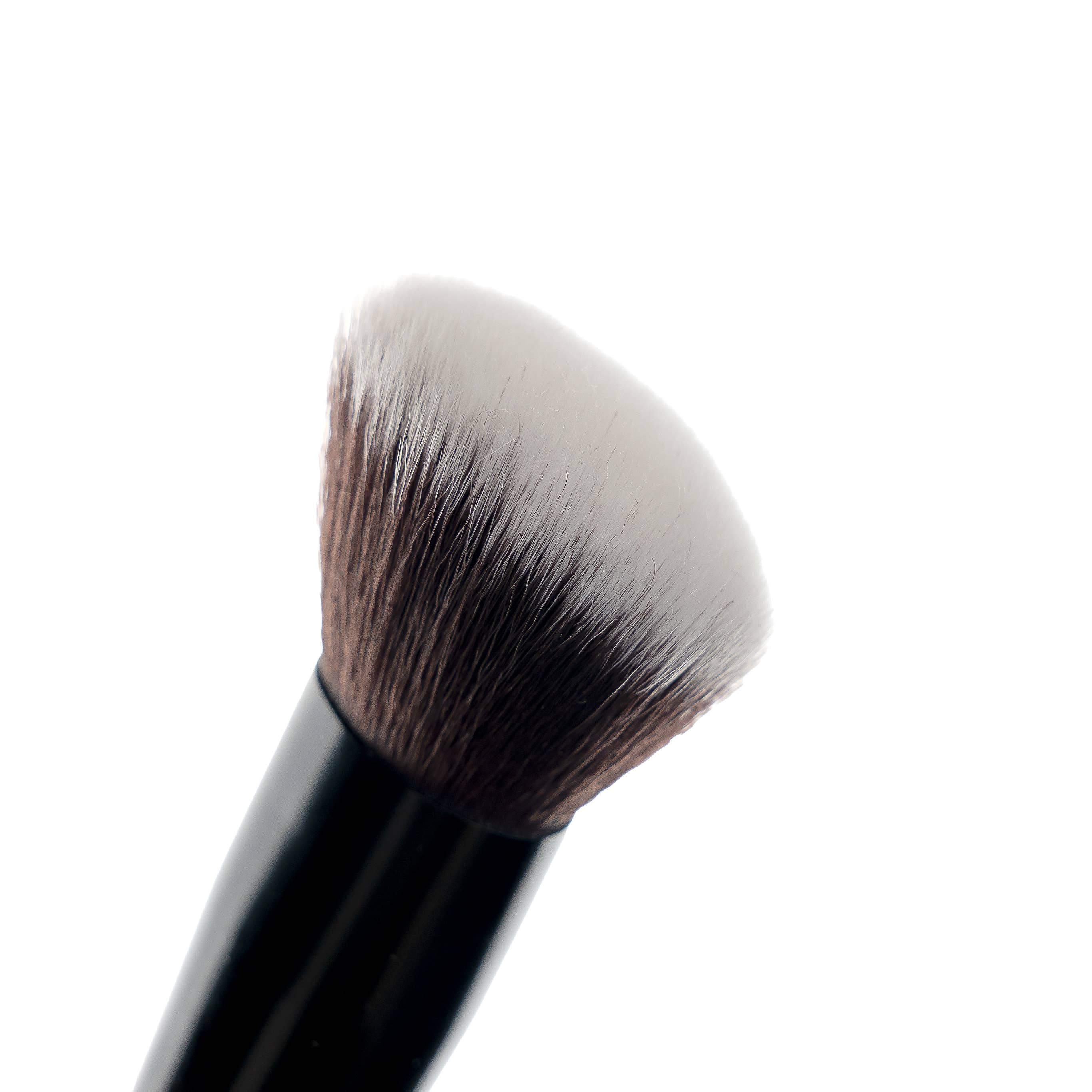 Soinvogue - Wholesale Cheek/Face Makeup Brush - Brushworks No. 7 Angled Blush Brush2