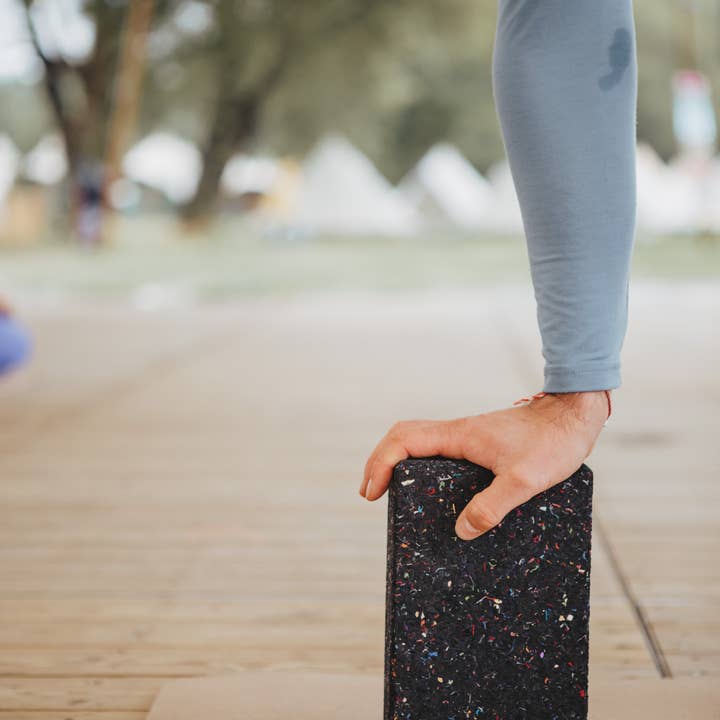 Pierre Sports - Vendita all'ingrosso Blocchi e supporti per yoga - Blocco yoga circolare – realizzato al 100% con mute riciclate3