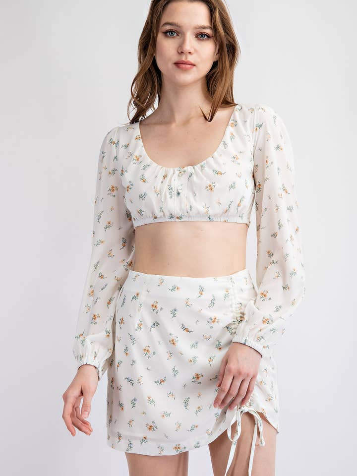 Conjunto de Top Curto com Franzidos Florais Cs1840 com Costas Abertas e Saia Mini por atacado de Edit by Nine