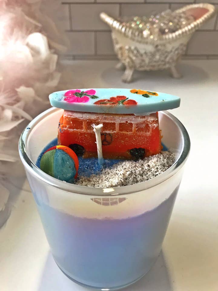 Bougie en cire de soja Journée à la plage pour la vente par Honeycat Cosmetics