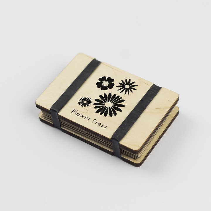 Studio Wald - Wholesale DIY Craft Kit - Pocket Flower Press - Silhouette