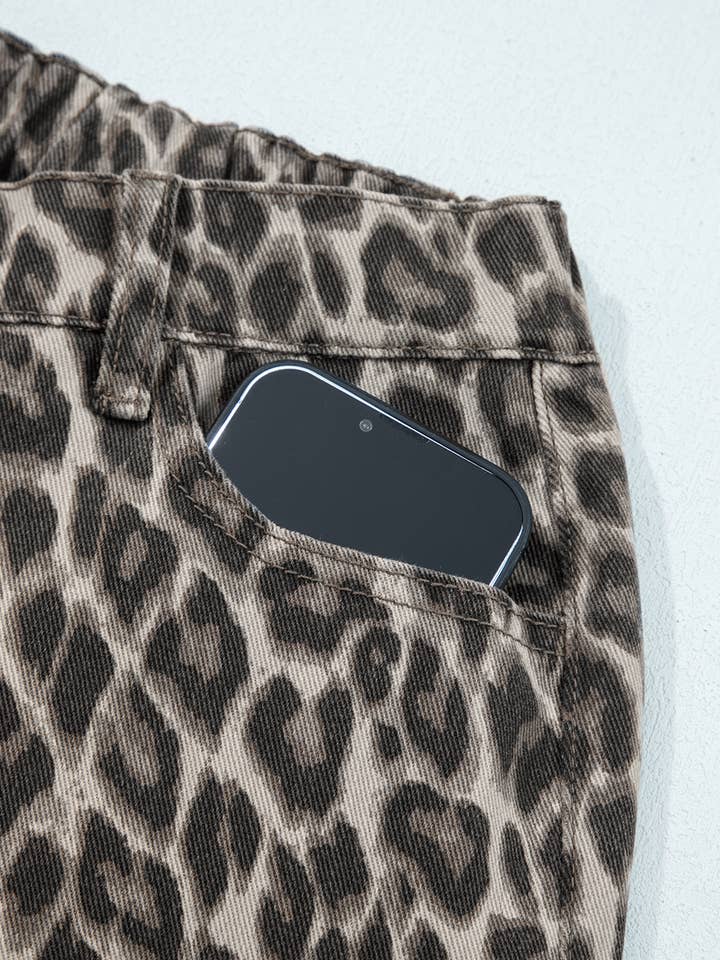 Giallo Jeans dritti a gamba larga Giallo Leopardo in vendita all'ingrosso su Faire6