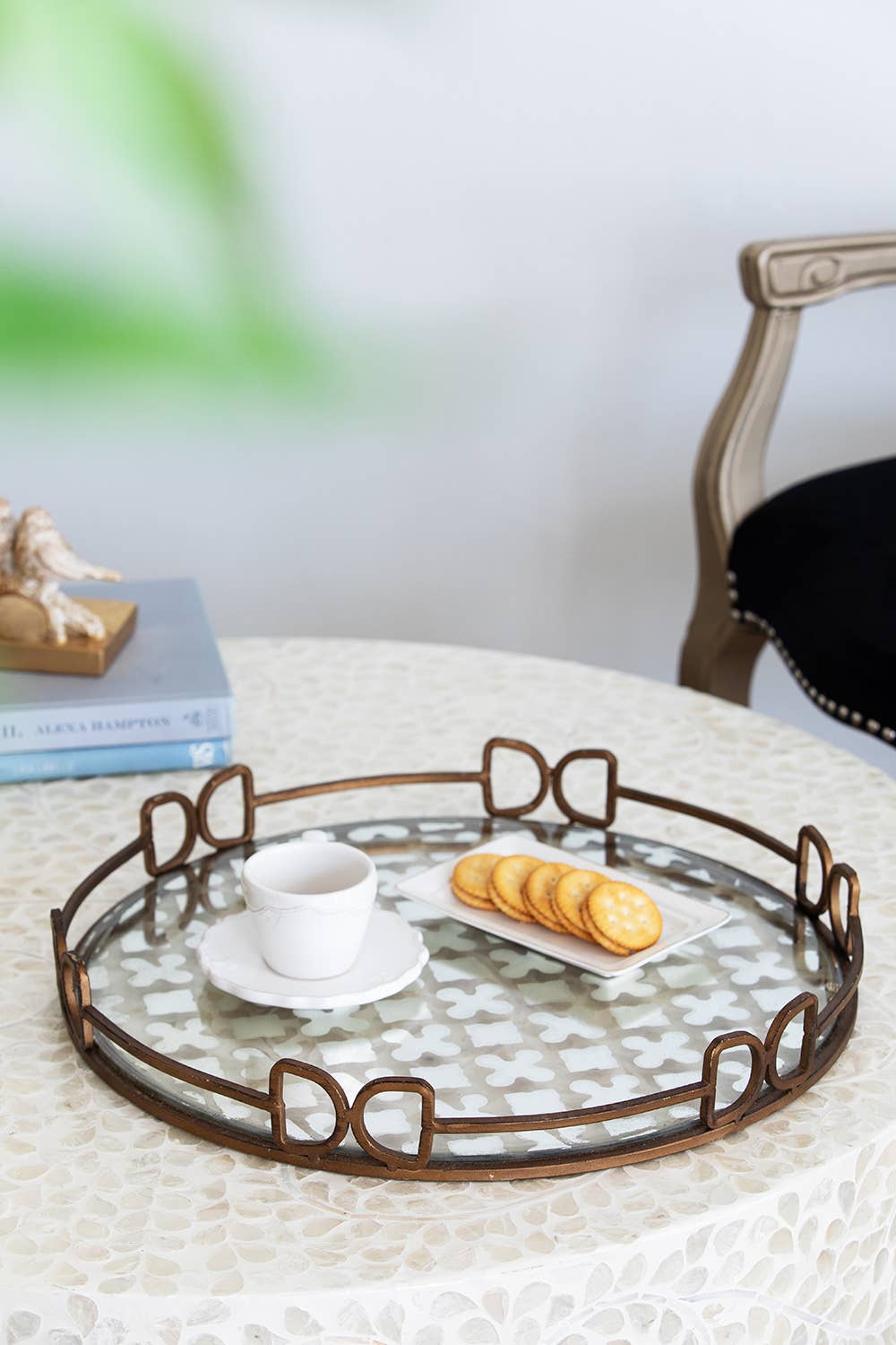 A&B Home Group Inc. – Engroshandel Pyntebakke – D18x2" Sofistikeret Geometrisk Spejlbakke7