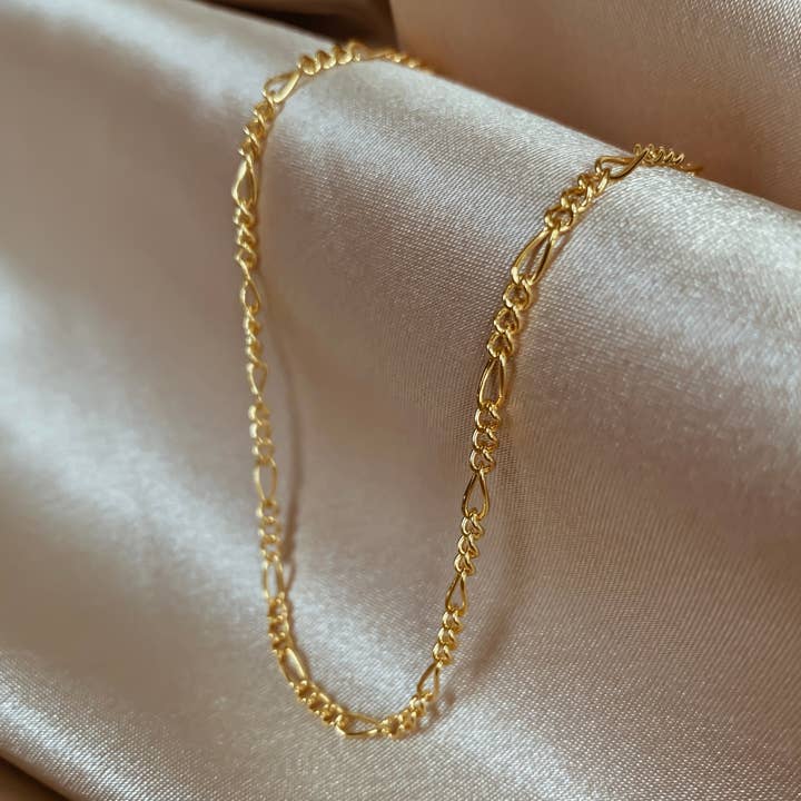 Figaro Chain Anklet Gold Filled for wholesale by Rune and Light