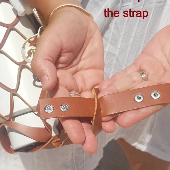 Drink in Style - Wholesale Crossbody bag – Women's - Backpack Cross Body Bottle Bag10